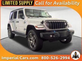 Used 2024 Jeep Wrangler Unlimited w/ Convenience Group AWD/4WD video 1