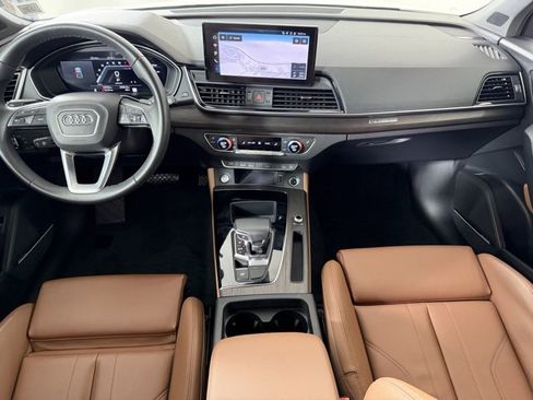 Certified 2025 Audi Q5 2.0T Premium Plus w/ Premium Plus Package image 15