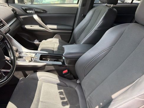 Used 2025 Mitsubishi Eclipse Cross SE AWD/4WD image 4