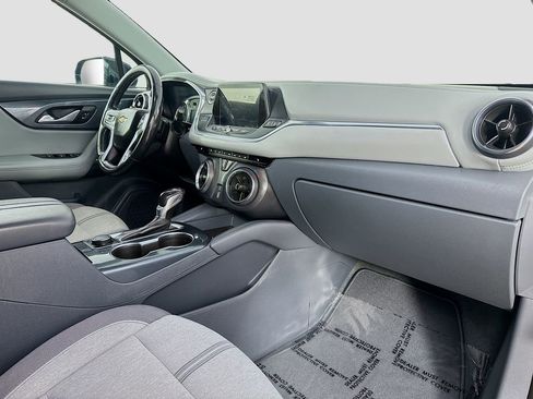 Used 2020 Chevrolet Blazer LT image 35