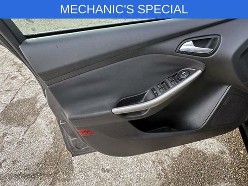 Used 2012 Ford Focus SEL image 14