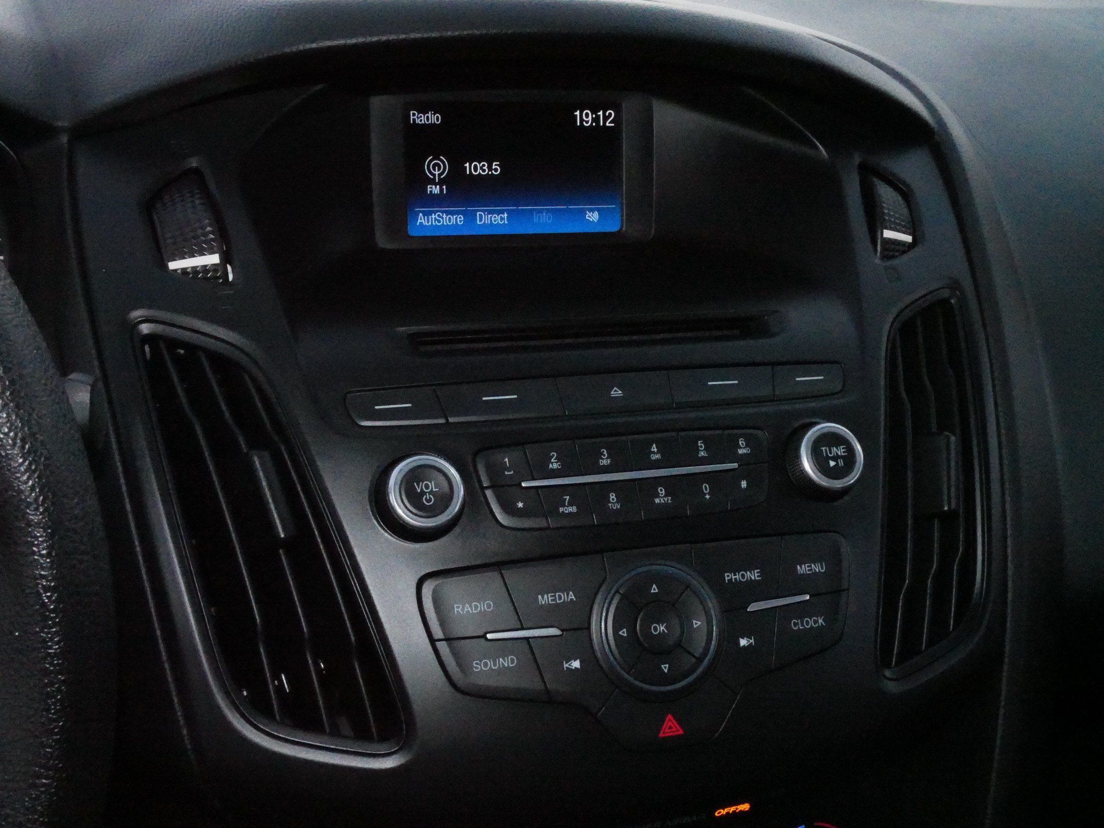 Used 2015 Ford Focus S FWD image 22