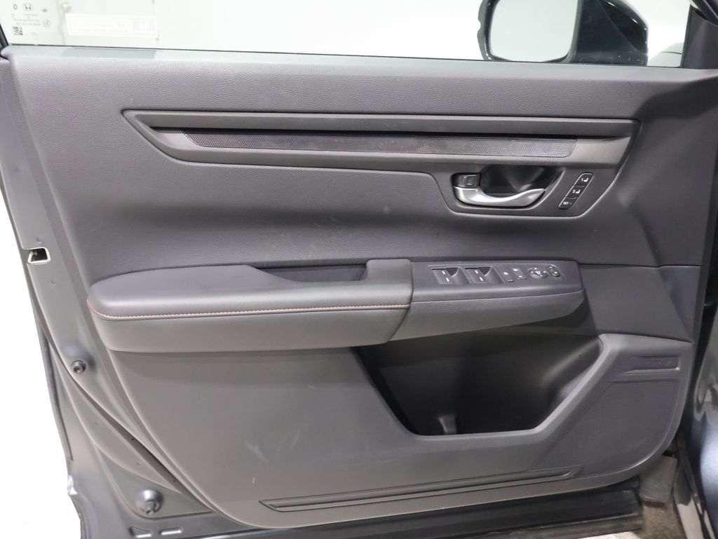 Used 2024 Honda CR-V Sport-L image 13