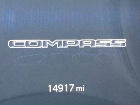 Used 2024 Jeep Compass Trailhawk AWD/4WD image 17