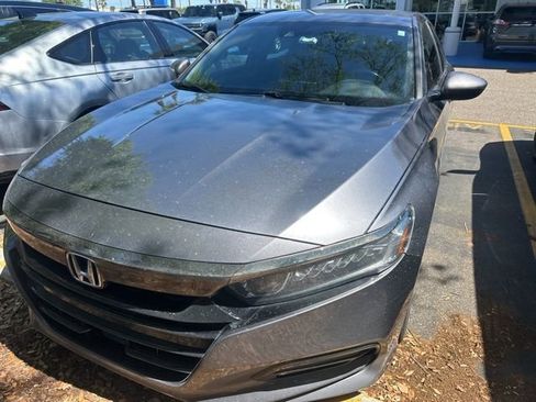 Used 2020 Honda Accord Sport image 4