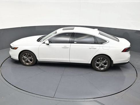 Used 2024 Honda Accord EX image 14