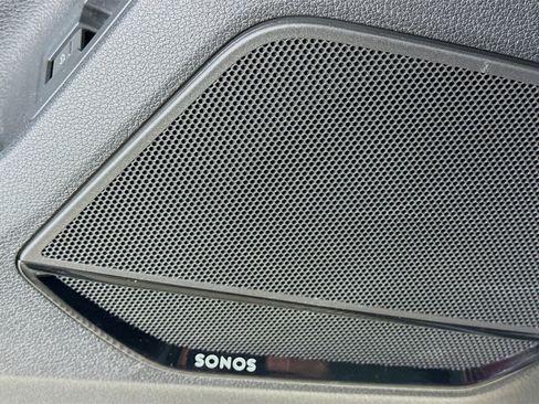 Certified 2025 Audi Q3 2.0T Premium Plus w/ Premium Plus Package image 12