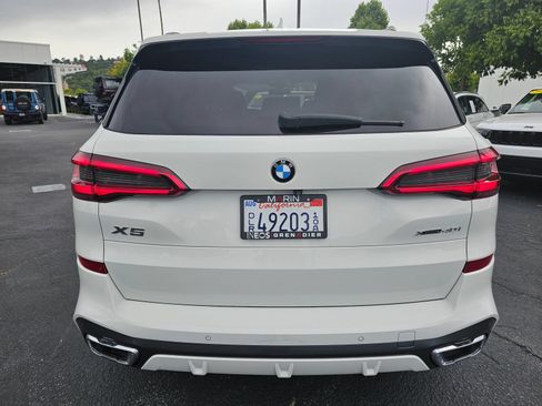 Used 2019 BMW X5 xDrive40i w/ M Sport Package AWD/4WD image 3