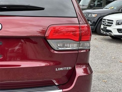 Certified 2019 Jeep Grand Cherokee Limited image 11