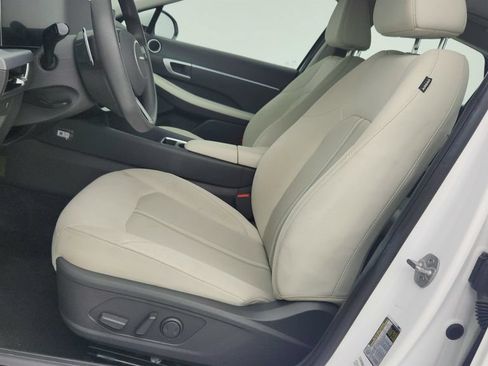 Used 2025 Hyundai Sonata SEL FWD image 17