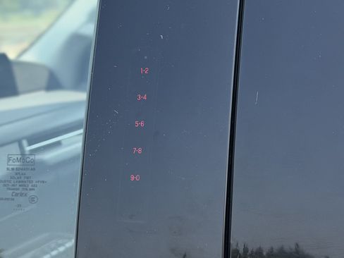 Used 2025 Lincoln Navigator L Reserve AWD/4WD image 21