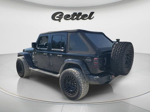 Used 2019 Jeep Wrangler Unlimited Sahara AWD/4WD image 7