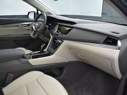 Certified 2024 Cadillac XT5 Premium Luxury AWD/4WD image 34
