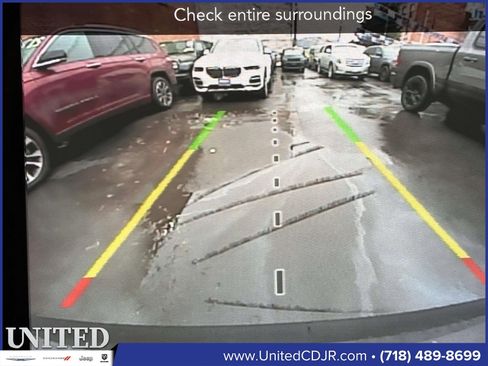 Used 2021 Jeep Cherokee Limited image 30