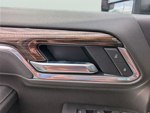New 2026 Chevrolet Silverado 3500 LT w/ All Star Edition AWD/4WD image 18