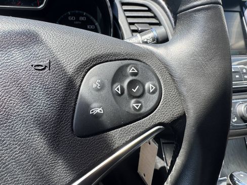 Used 2014 Chevrolet Impala LT w/ Premium Seating Package FWD image 25