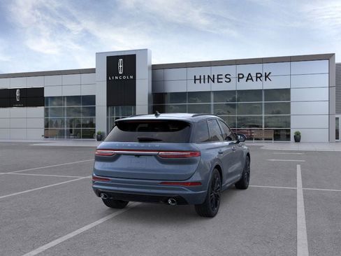 New 2026 Lincoln Corsair Premiere image 8