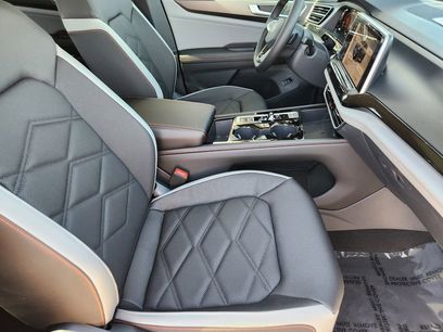 New 2026 Volkswagen Atlas Peak Edition