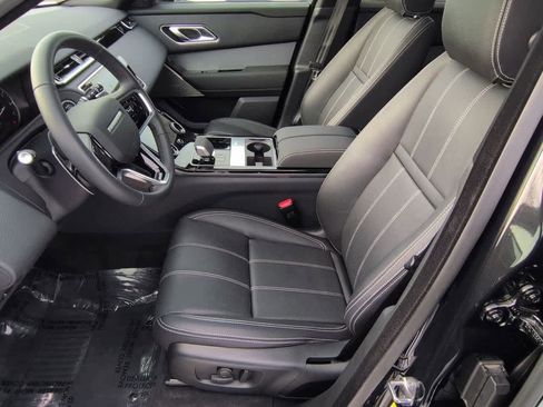 Certified 2023 Land Rover Range Rover Velar R-Dynamic S image 16