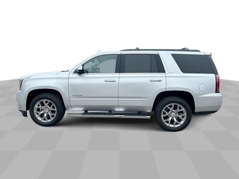 Used 2019 GMC Yukon SLT w/ HD Trailering Package AWD/4WD image 6