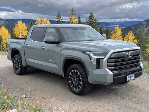 Used 2025 Toyota Tundra Limited AWD/4WD image 8