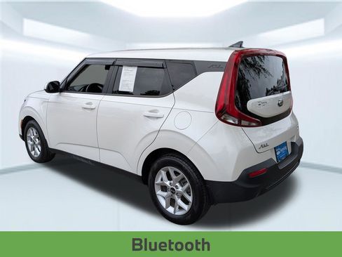 Used 2020 Kia Soul S FWD image 4