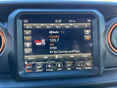 Used 2021 Jeep Gladiator Mojave image 24