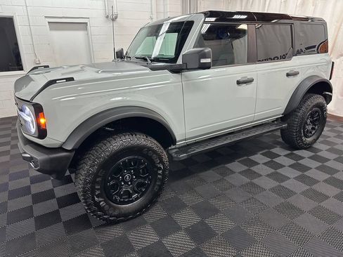 Used 2024 Ford Bronco Wildtrak AWD/4WD image 5