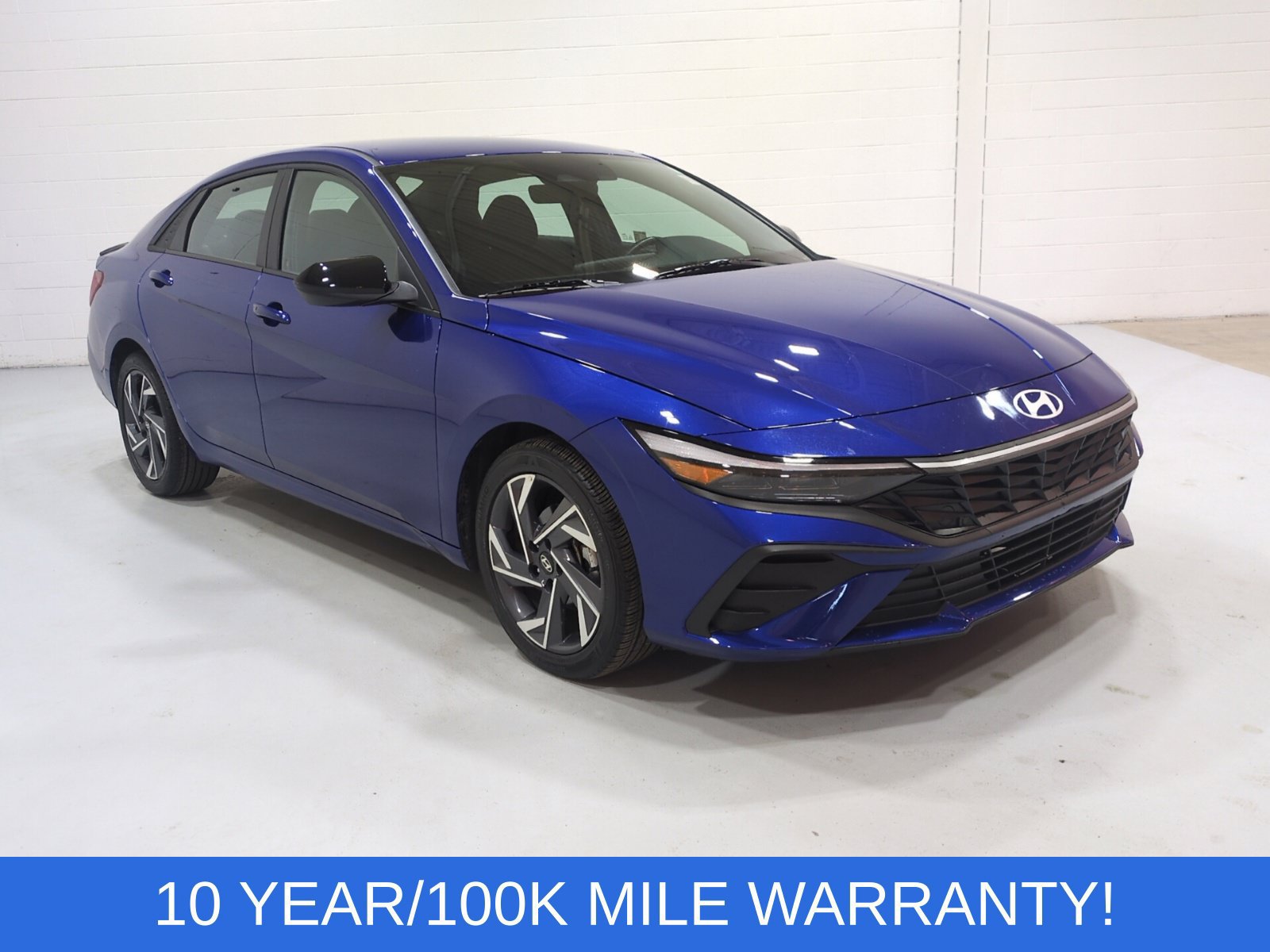 Used 2025 Hyundai Elantra Sport FWD 360° Tour