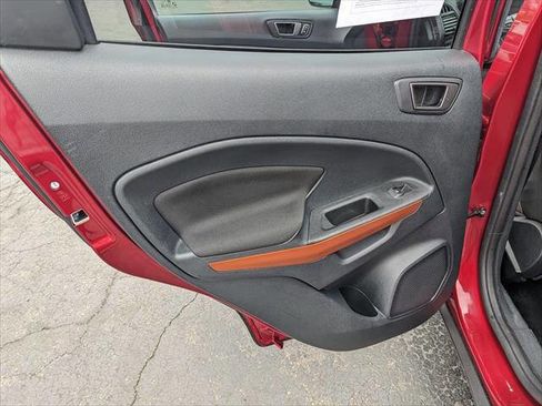 Used 2021 Ford EcoSport SE w/ SE Convenience Package image 12