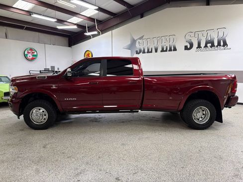 Used 2022 RAM 3500 Laramie AWD/4WD image 3