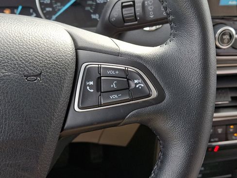 Certified 2018 Ford EcoSport SE w/ SE Convenience Package image 30