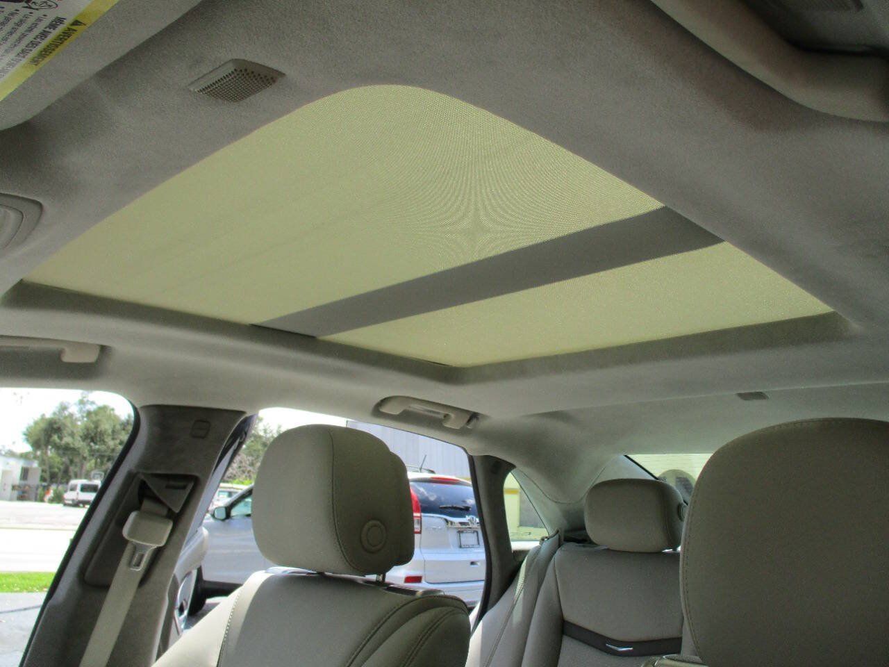Used 2013 Cadillac XTS Platinum FWD image 22