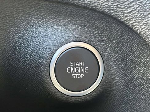 New 2026 Volvo XC40 B4 Plus w/ Protection Package Premier FWD image 11