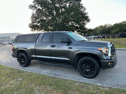 Used 2021 Toyota Tundra SR5 w/ SR5 Upgrade Package AWD/4WD image 7