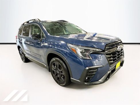 Used 2023 Subaru Ascent Onyx Edition Limited AWD/4WD image 3