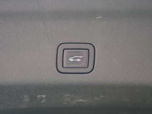 Used 2023 Chevrolet Suburban High Country w/ Max Trailering Package AWD/4WD image 28