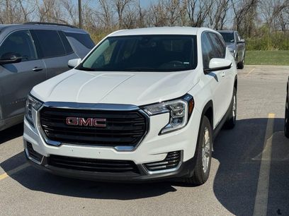 Used 2024 GMC Terrain SLE