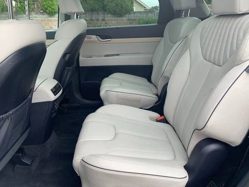 Certified 2024 Hyundai Palisade Limited image 19
