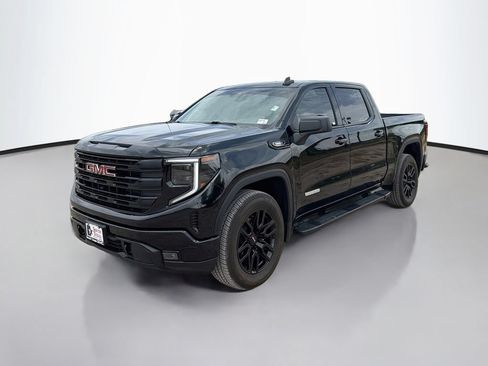 Used 2025 GMC Sierra 1500 Elevation RWD image 3
