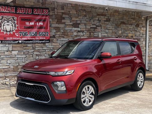Used 2020 Kia Soul LX FWD image 2