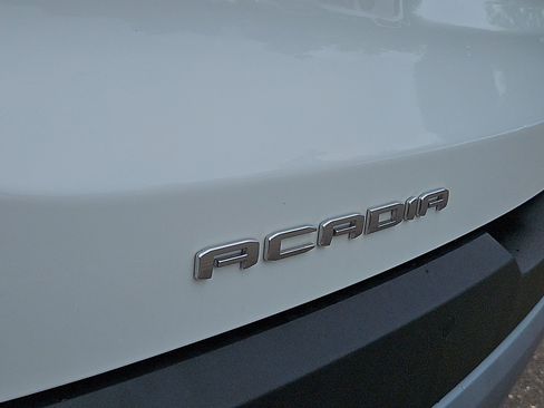 Used 2023 GMC Acadia SLE AWD/4WD image 29