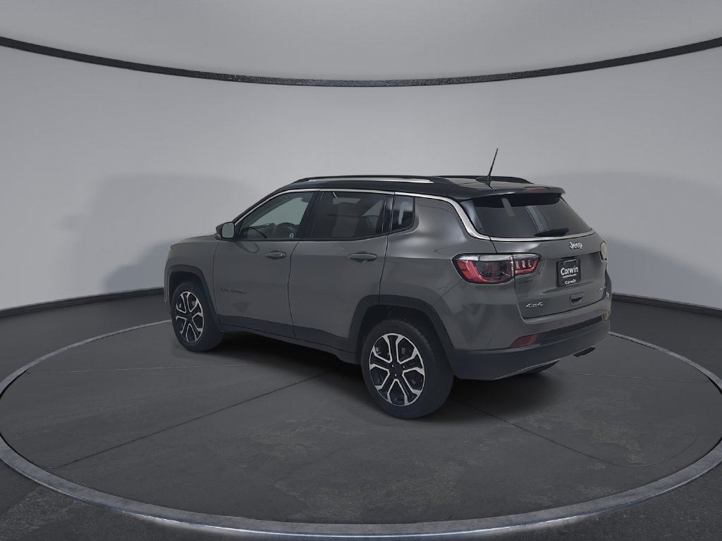 Used 2022 Jeep Compass Limited w/ Sun and Sound Group AWD/4WD image 13
