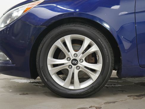 Used 2011 Hyundai Sonata Limited w/ Navigation Pkg 5 image 30