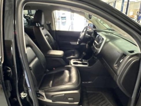 Used 2018 Chevrolet Colorado LT w/ Luxury Package, Chrome AWD/4WD image 39
