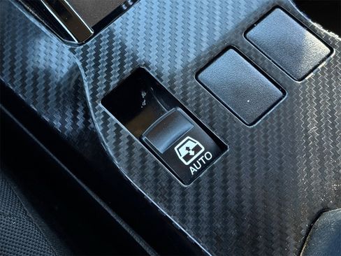 Used 2022 Toyota 4Runner TRD Off-Road image 22