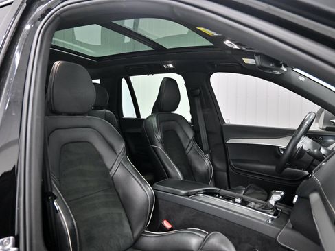 Used 2019 Volvo XC90 T6 R-Design w/ Advanced Package AWD/4WD image 26