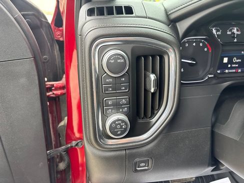 Used 2020 GMC Sierra 1500 SLT w/ SLT Premium Plus Package AWD/4WD image 18