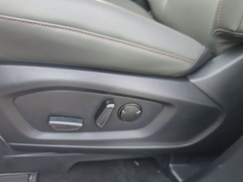 New 2026 Ford Explorer Active w/ Active Comfort Package RWD image 17