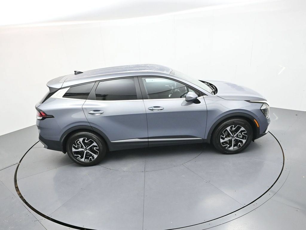 Used 2023 Kia Sportage EX FWD image 24